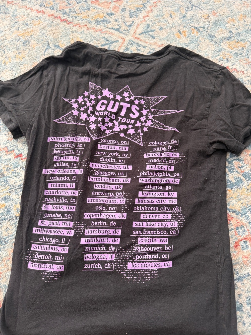 Olivia Rodrigo GUTS World Tour "Spill Ur Guts" Black Tee - Picture 2 of 2